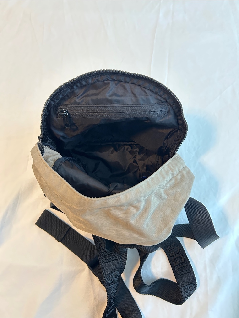 Baggu Mini Nylon Backpack - Picture 4 of 4